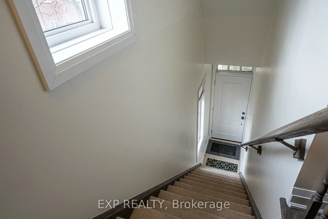 3077, Cawthra Road, Applewood, Mississauga