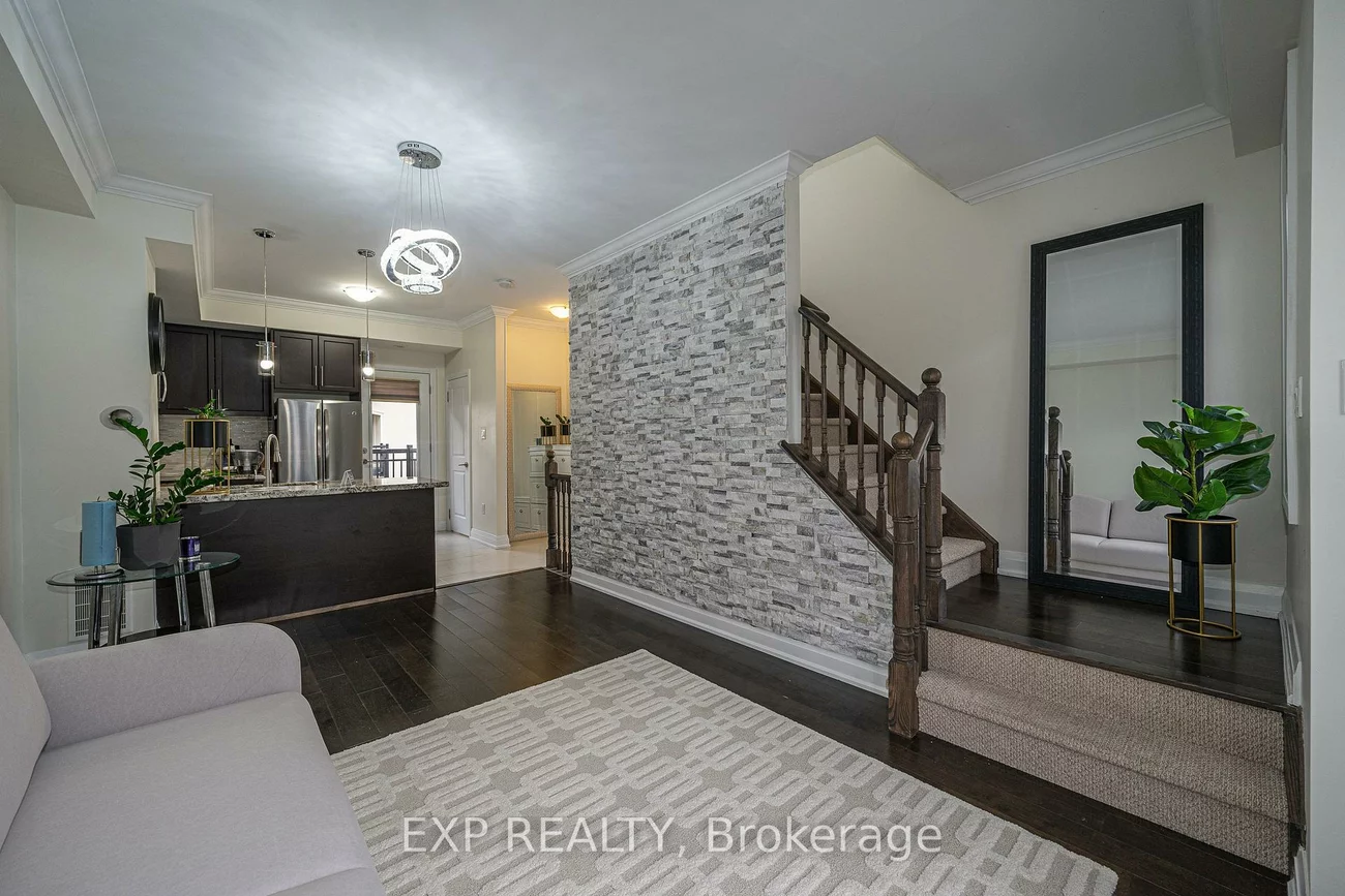 3077, Cawthra Road, Applewood, Mississauga