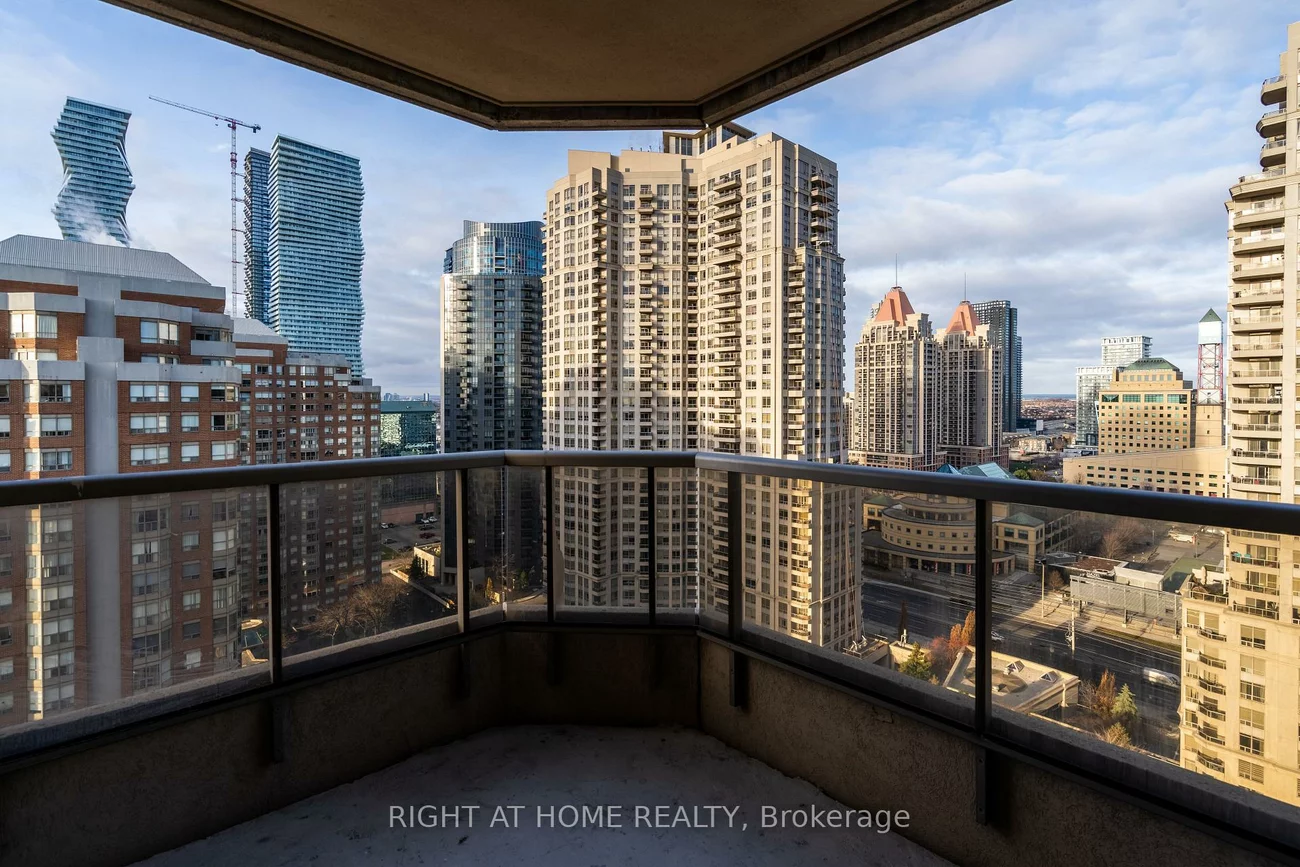 3880, Duke Of York, City Centre, Mississauga