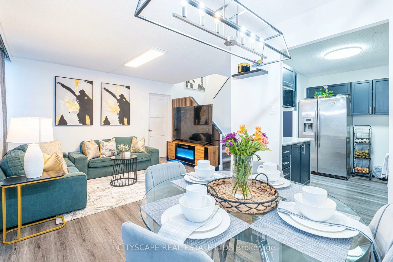 2121, Roche, Sheridan, Mississauga