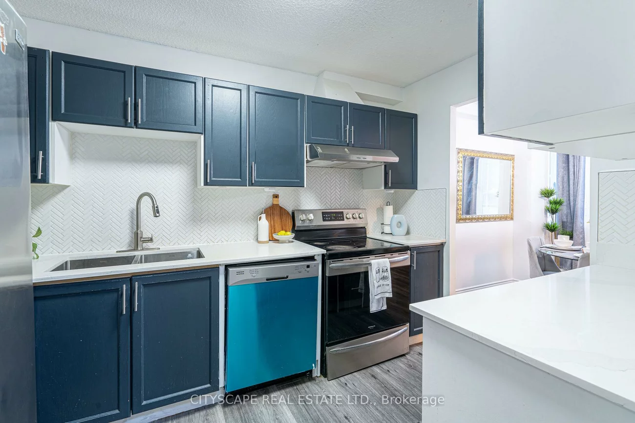 2121, Roche, Sheridan, Mississauga