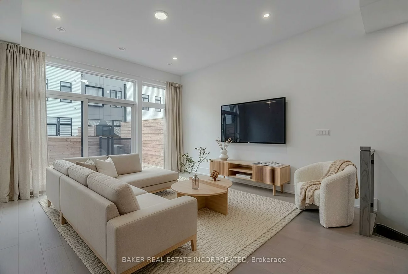 50, Coveside, Port Credit, Mississauga