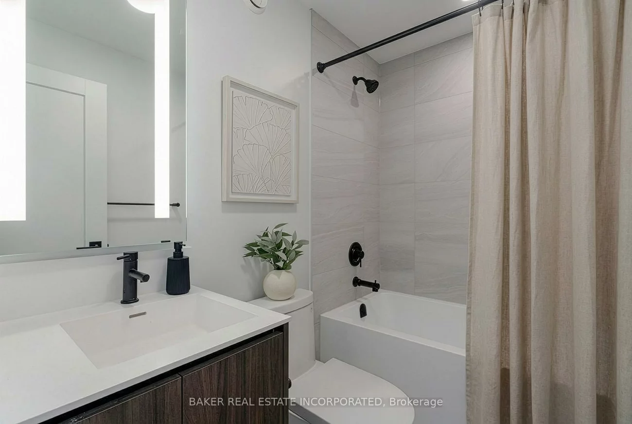 50, Coveside, Port Credit, Mississauga