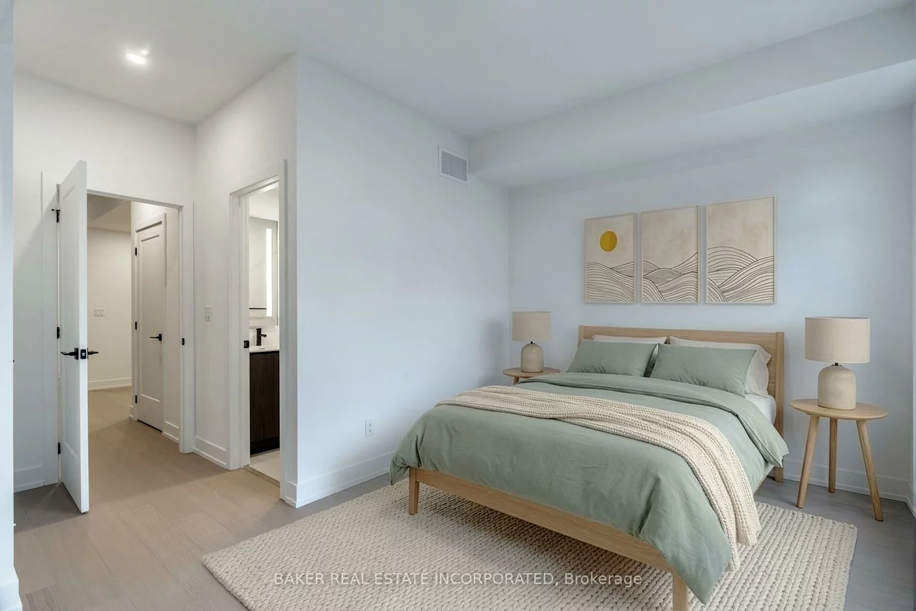 50, Coveside, Port Credit, Mississauga