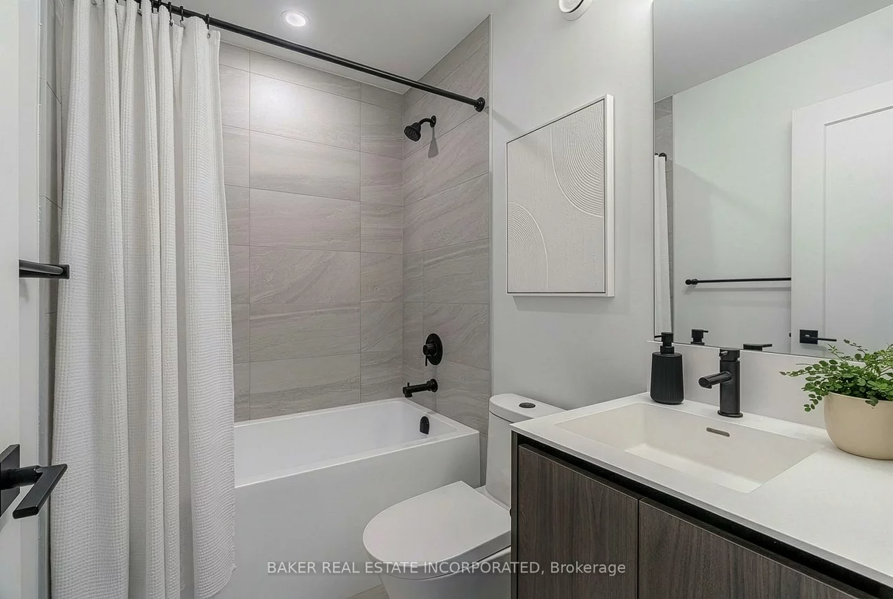 50, Coveside, Port Credit, Mississauga