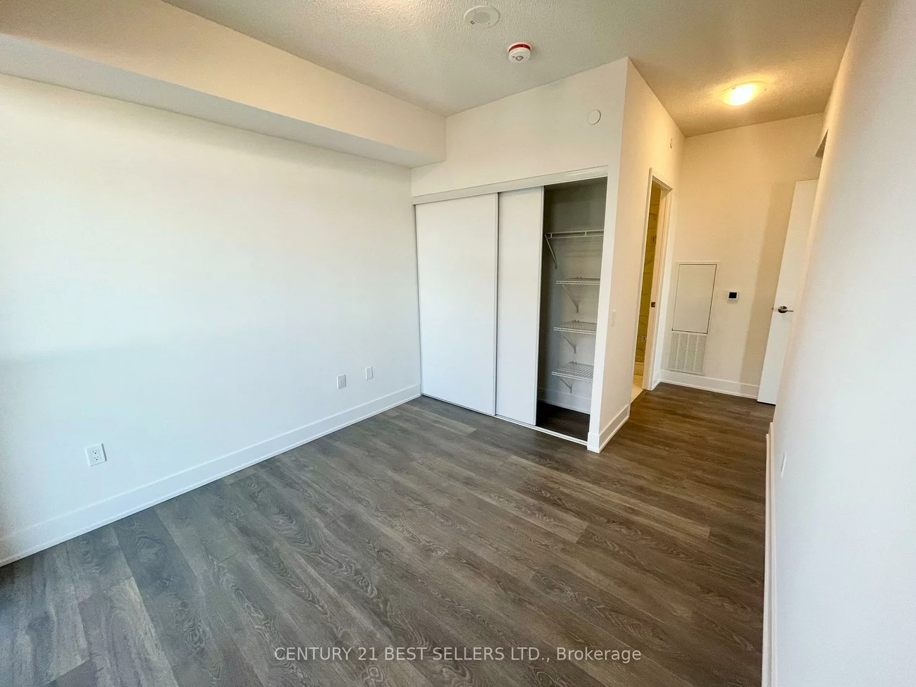 202, Burnhamthorpe, Mississauga Valleys, Mississauga