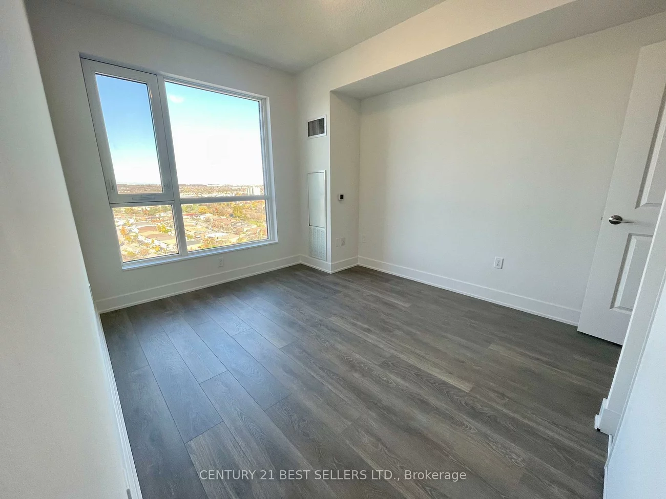 202, Burnhamthorpe, Mississauga Valleys, Mississauga