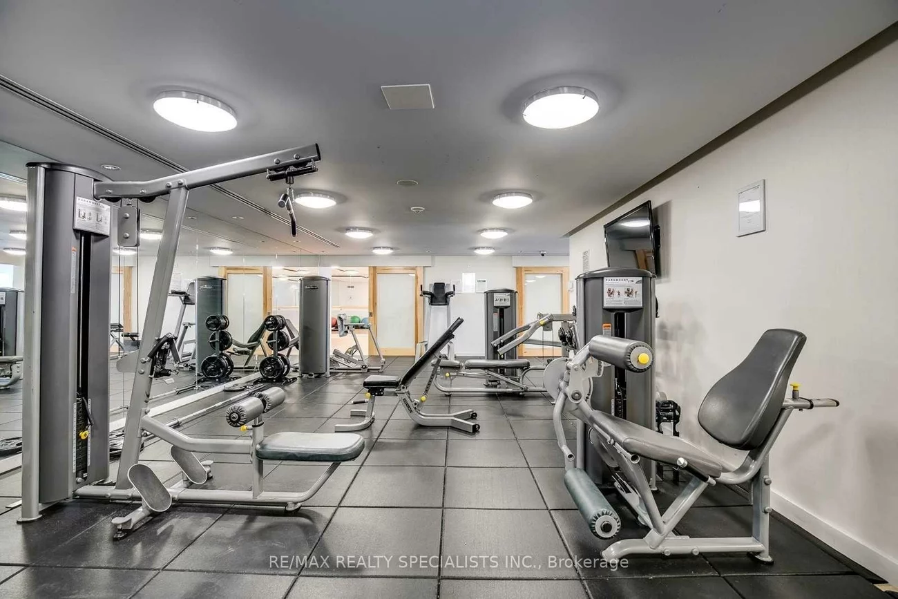 225, Webb, City Centre, Mississauga