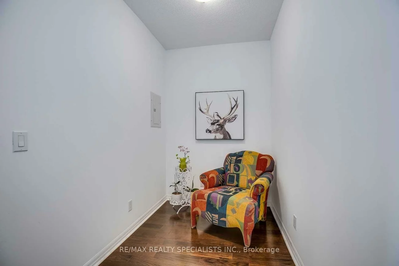 225, Webb, City Centre, Mississauga