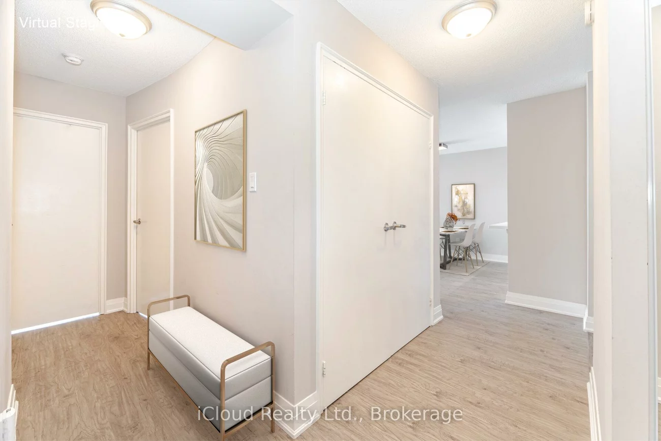 550, Webb, City Centre, Mississauga