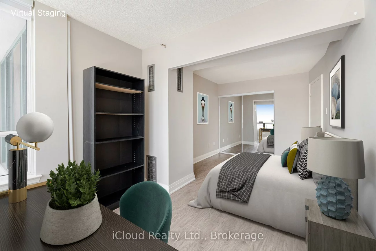 550, Webb, City Centre, Mississauga