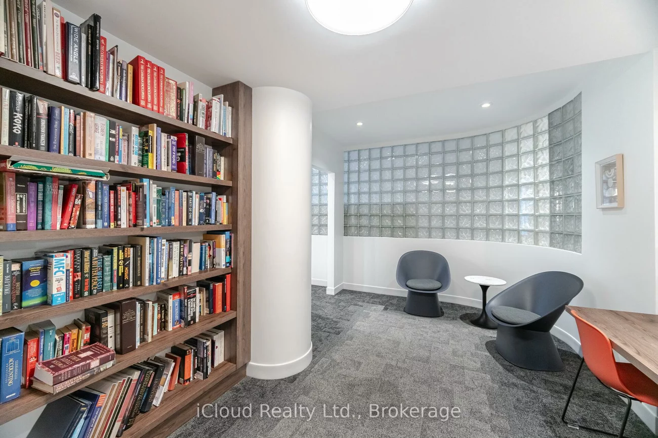 550, Webb, City Centre, Mississauga