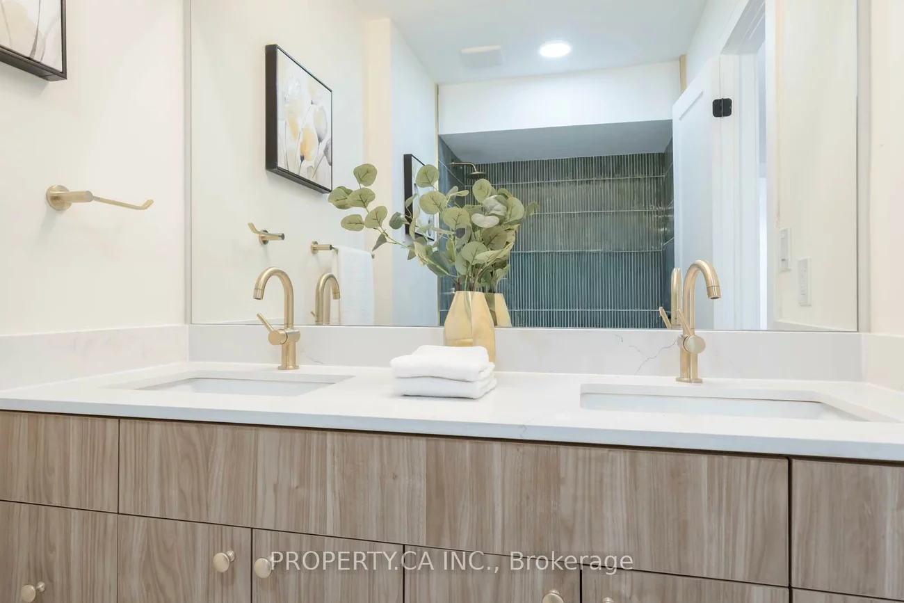 3430, Brandon Gate, Malton, Mississauga