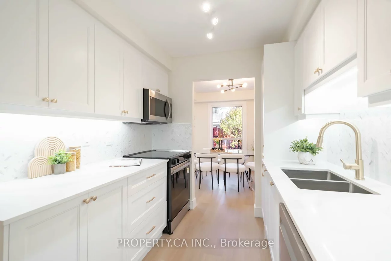 3430, Brandon Gate, Malton, Mississauga