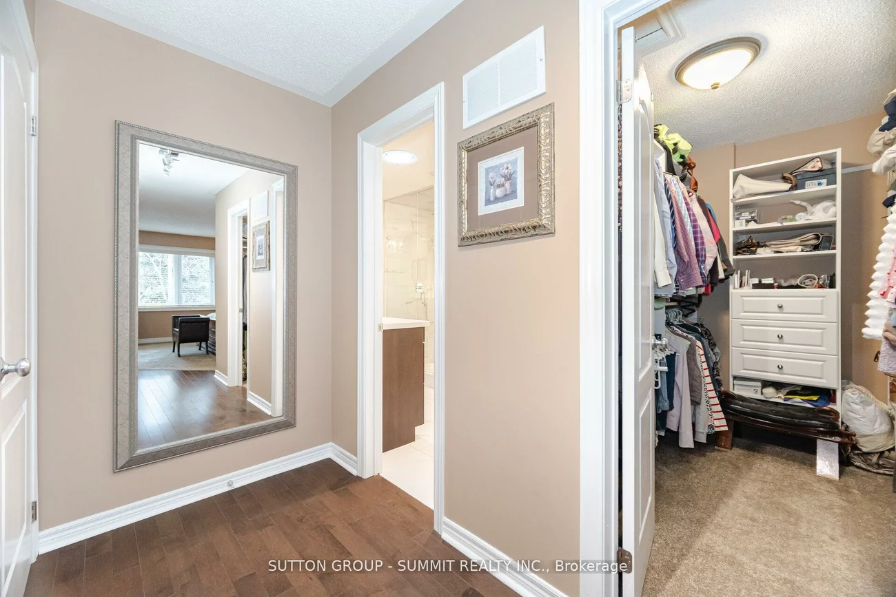 1905, Broad Hollow, Erin Mills, Mississauga