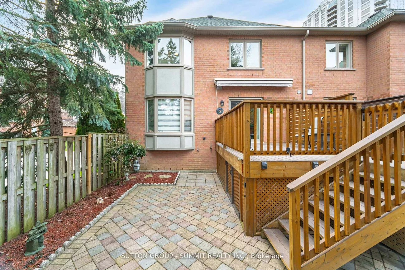 1905, Broad Hollow, Erin Mills, Mississauga