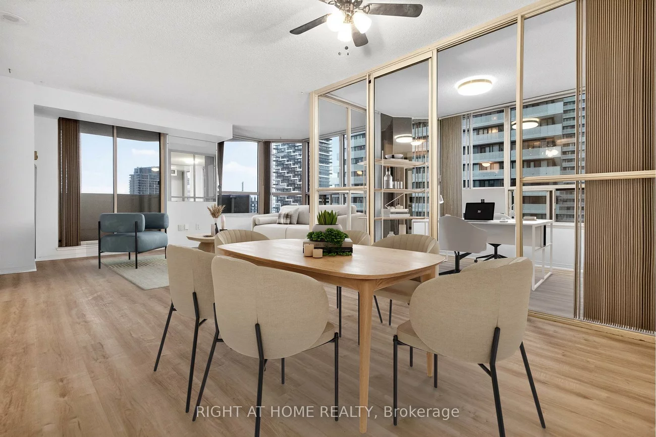 400, Webb, City Centre, Mississauga