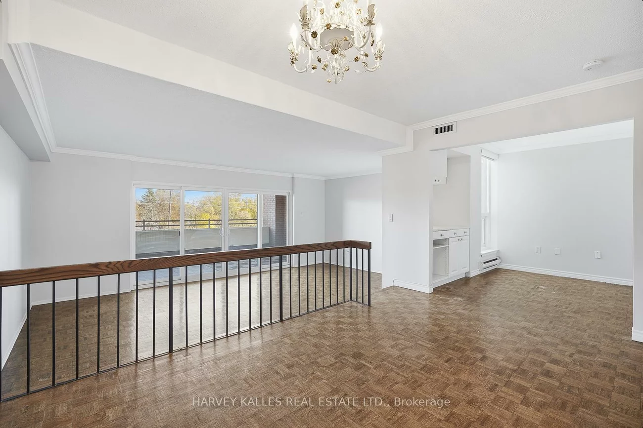 965, Inverhouse, Clarkson, Mississauga