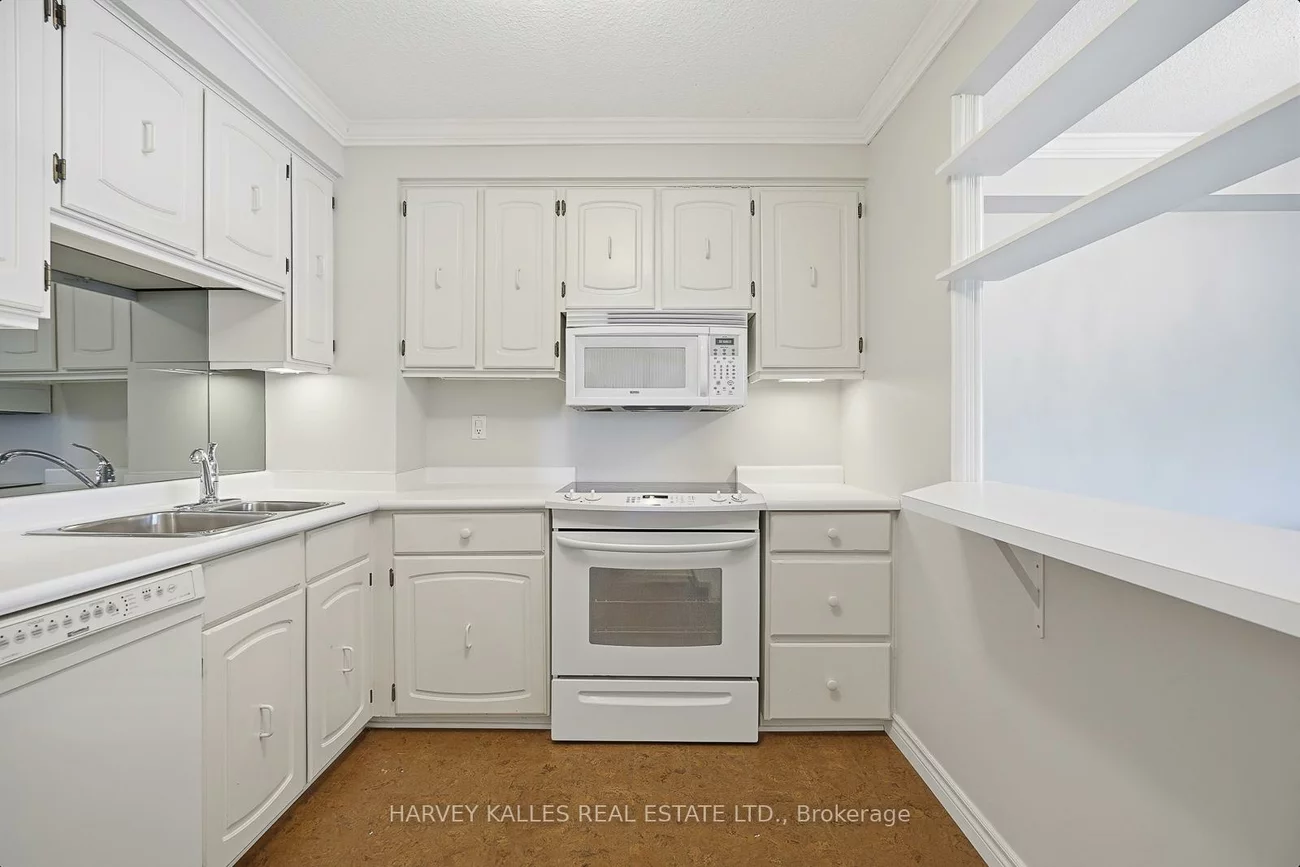 965, Inverhouse, Clarkson, Mississauga