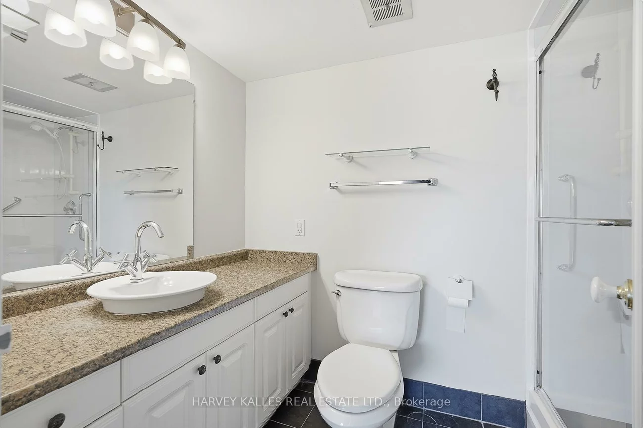 965, Inverhouse, Clarkson, Mississauga