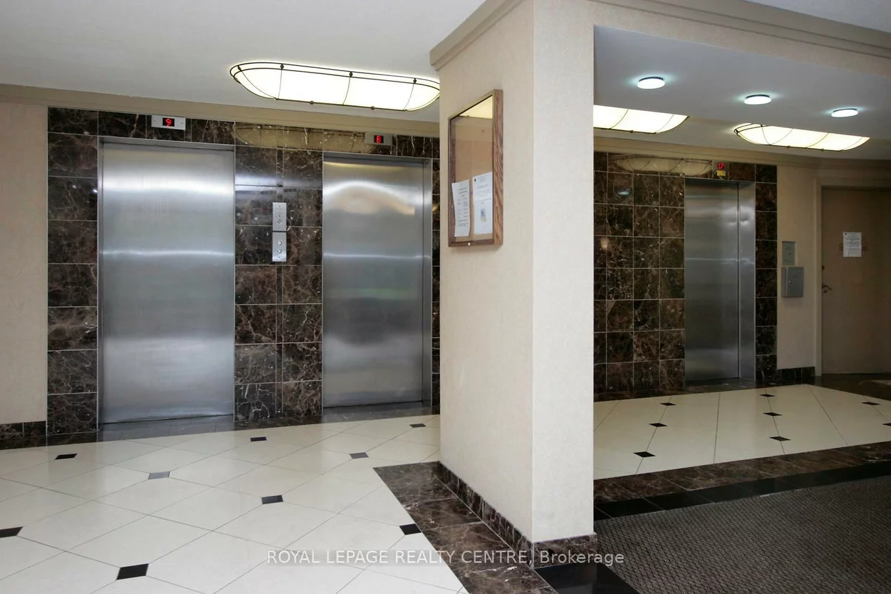 50, Mississauga Valley, Mississauga Valleys, Mississauga