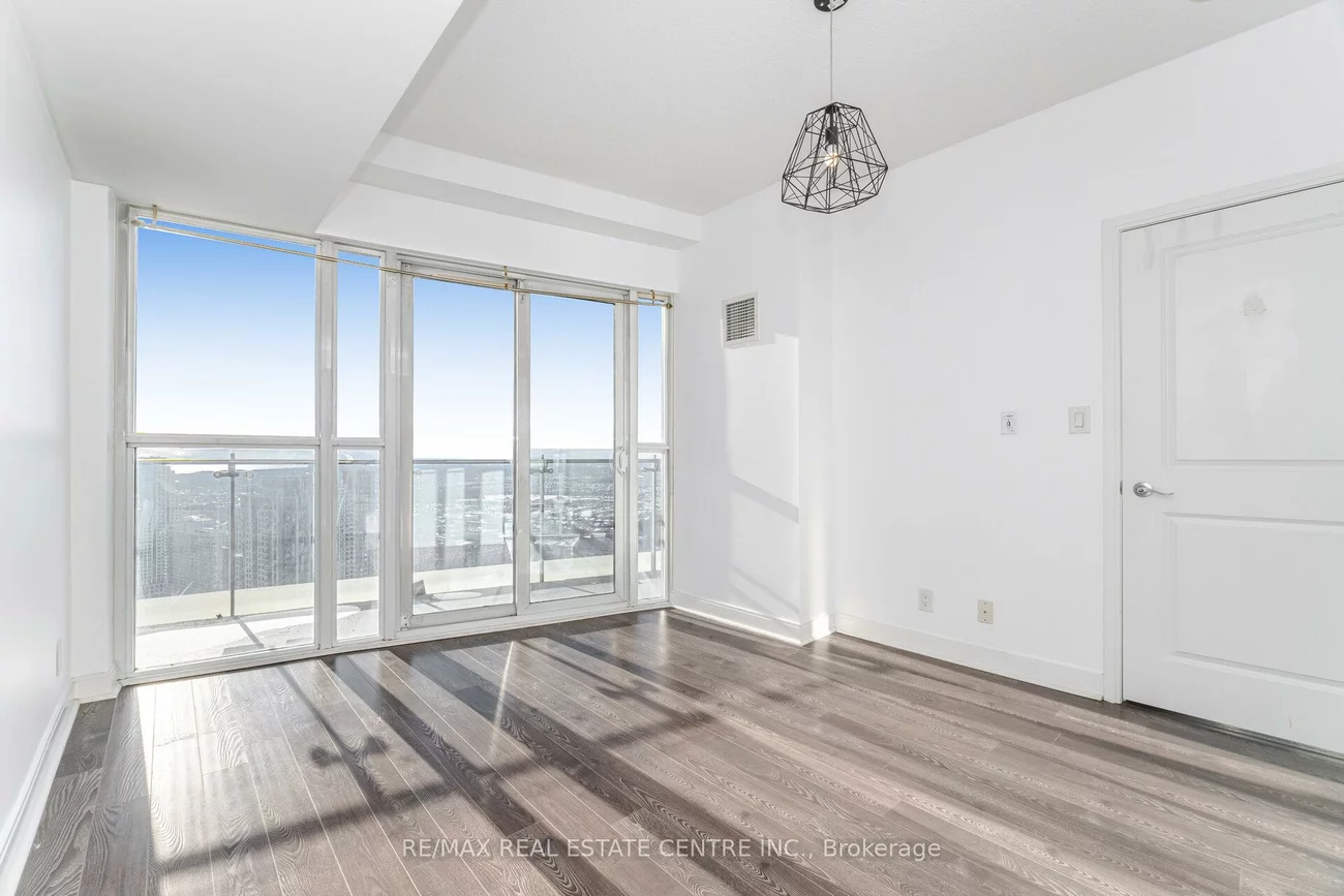 50, Absolute, City Centre, Mississauga