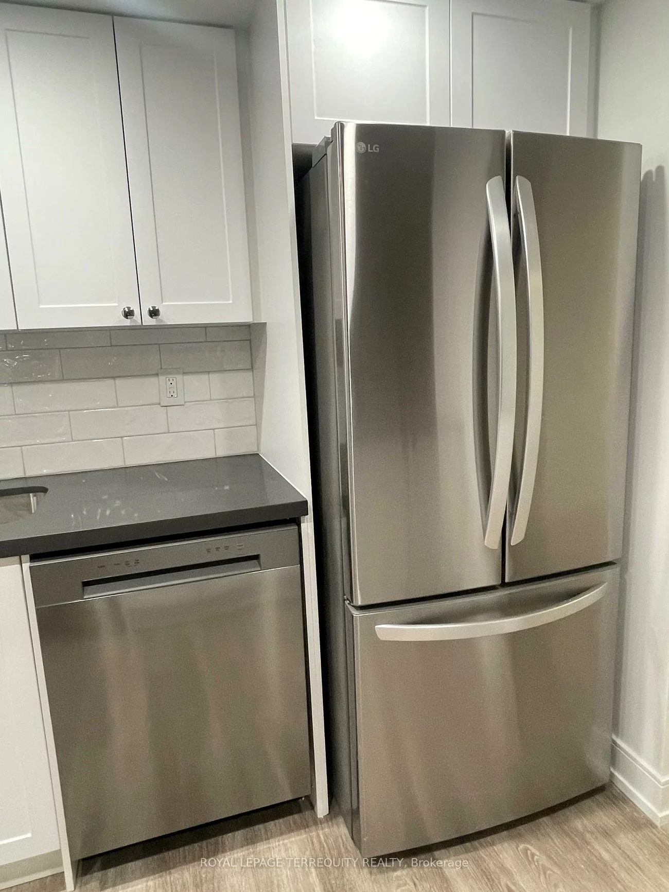 2091, Hurontario, Cooksville, Mississauga