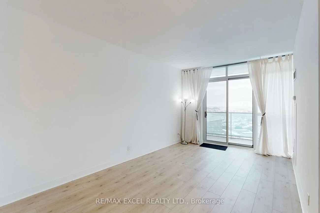 80, Absolute, City Centre, Mississauga