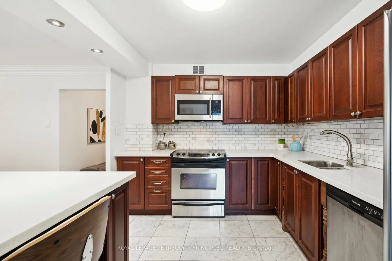 1400, Dixie, Lakeview, Mississauga