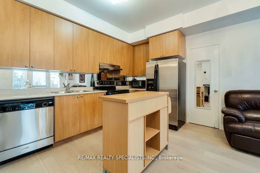 4985, Southampton, Churchill Meadows, Mississauga