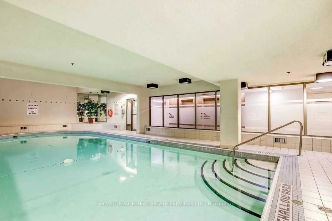 1271, Walden, Clarkson, Mississauga