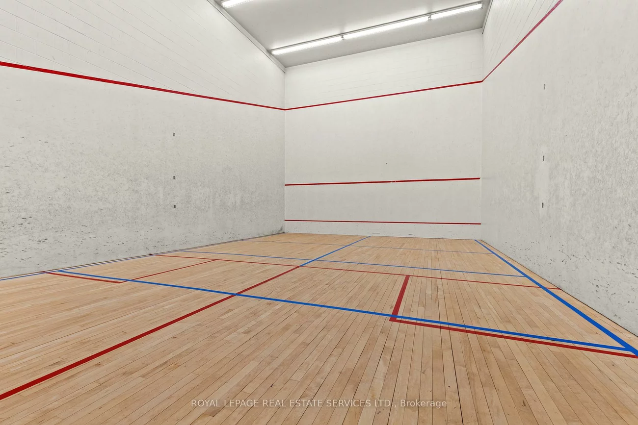 1271, Walden, Clarkson, Mississauga