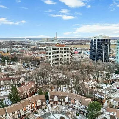 1271, Walden, Clarkson, Mississauga