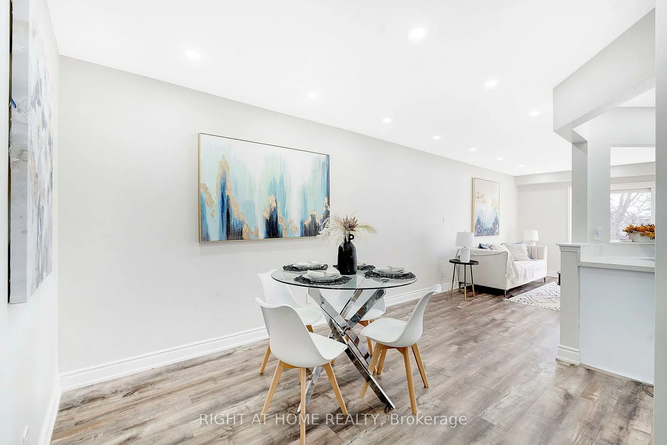 1285, Bristol, East Credit, Mississauga