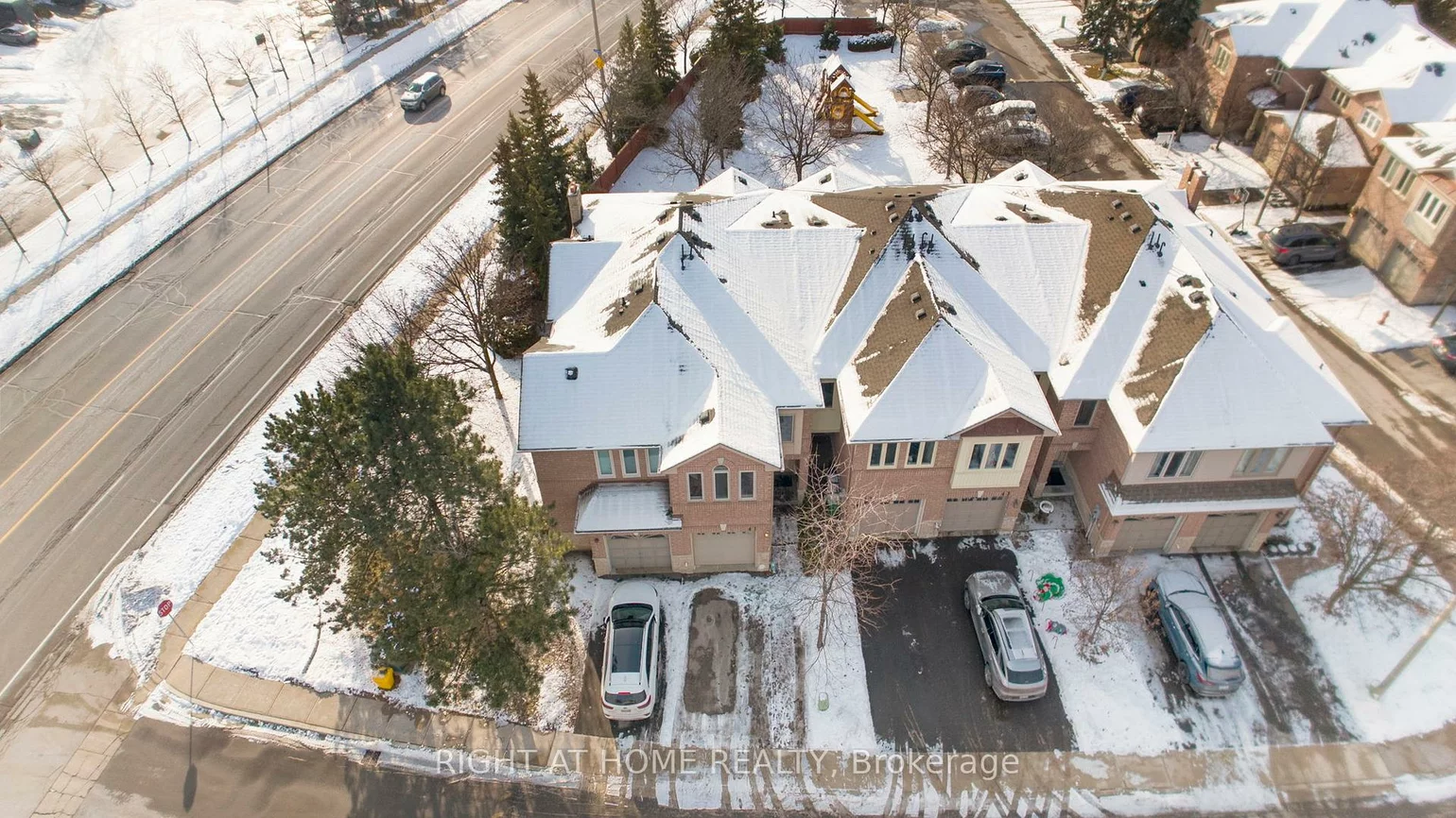 1285, Bristol, East Credit, Mississauga