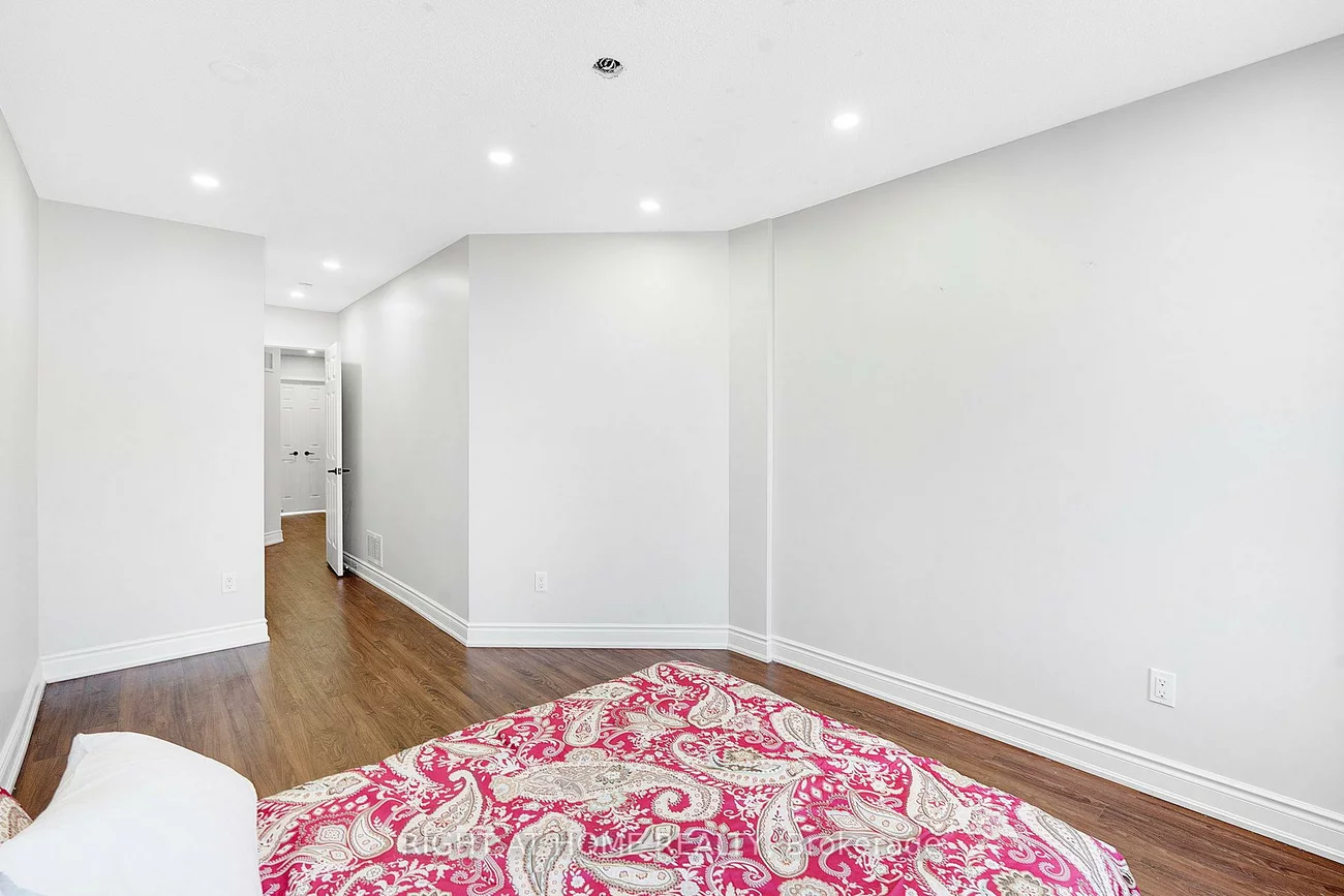 1285, Bristol, East Credit, Mississauga