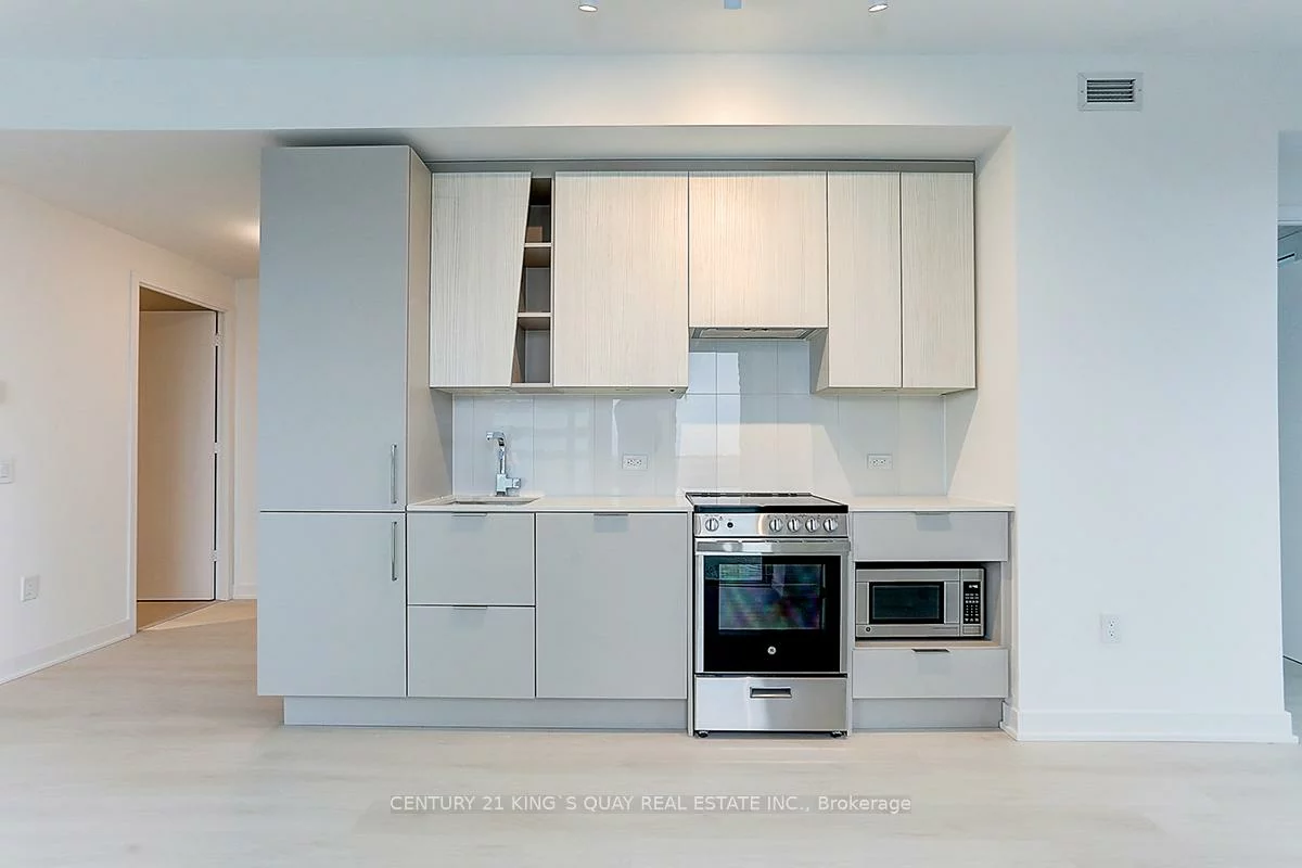 3900, Confederation, City Centre, Mississauga