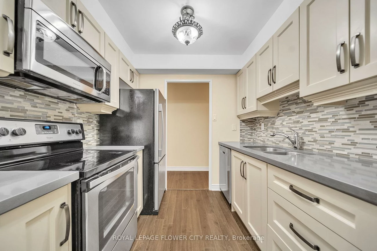 1515, Lakeshore, Lakeview, Mississauga