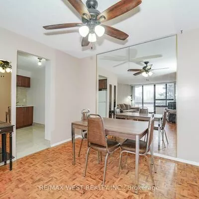 50, Mississauga Valley, Mississauga Valleys, Mississauga