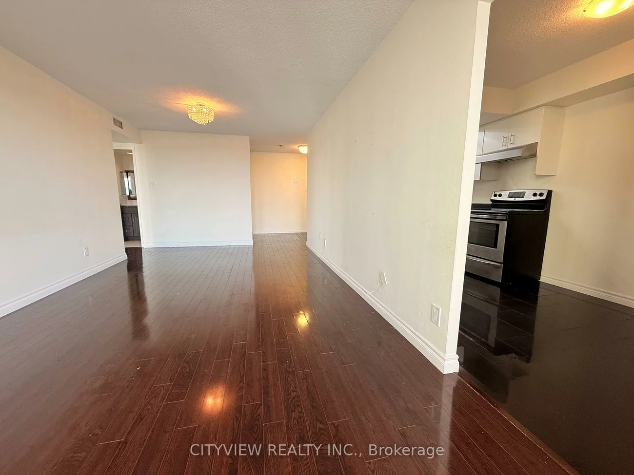 4460, Tucana, Hurontario, Mississauga