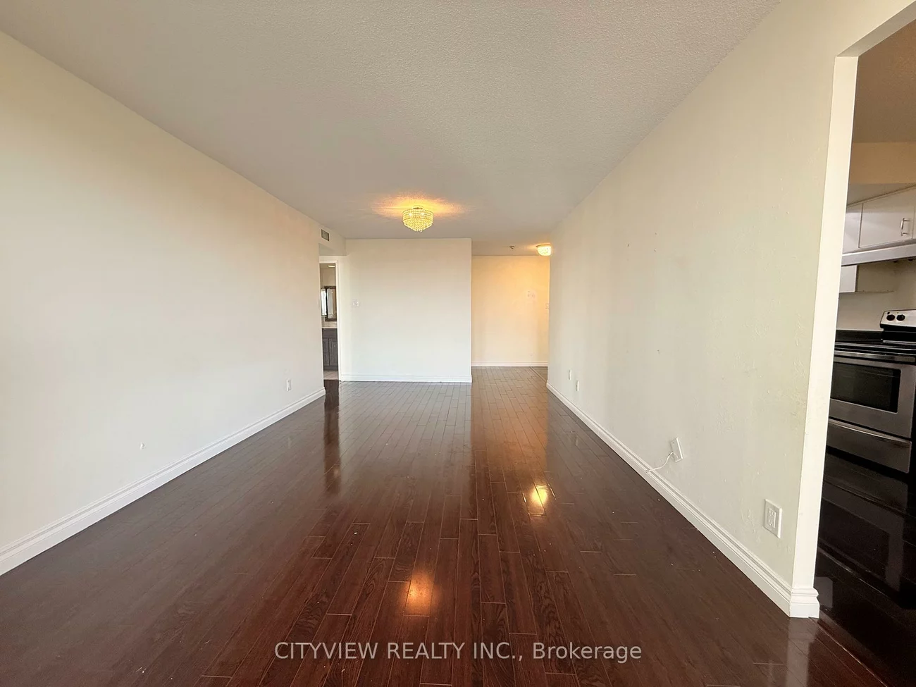 4460, Tucana, Hurontario, Mississauga