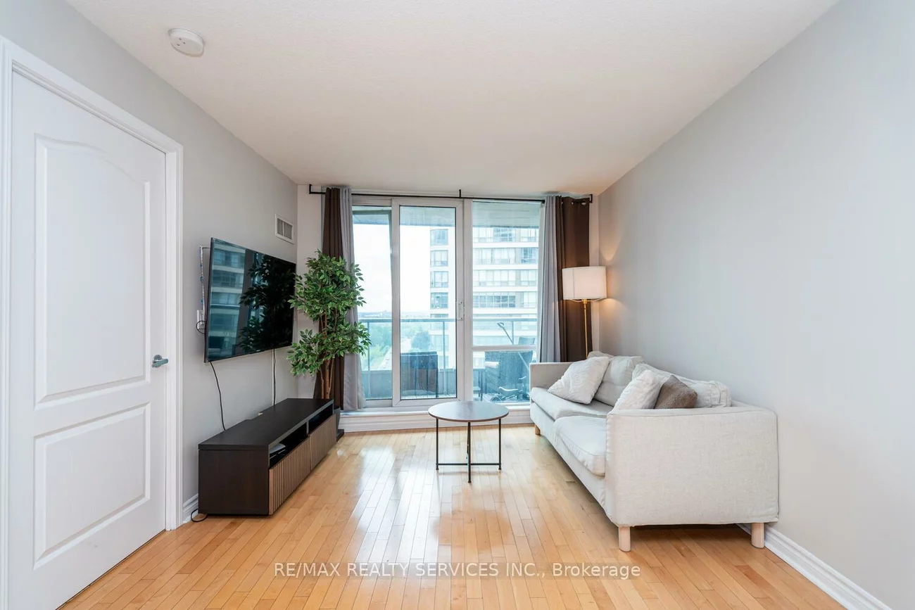 33, Elm, City Centre, Mississauga