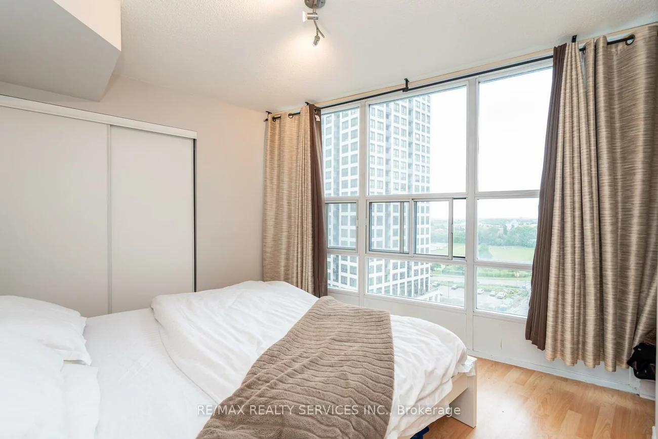 33, Elm, City Centre, Mississauga