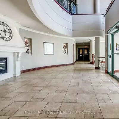 2565, Erin Centre, Central Erin Mills, Mississauga