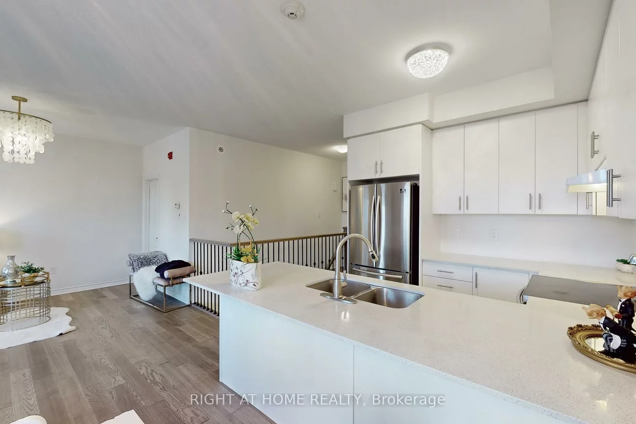 81, Armdale, Hurontario, Mississauga