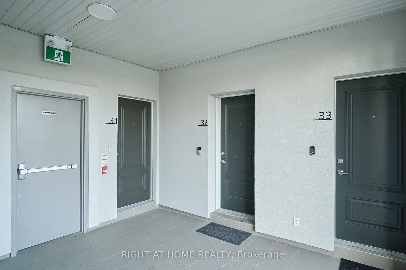 81, Armdale, Hurontario, Mississauga