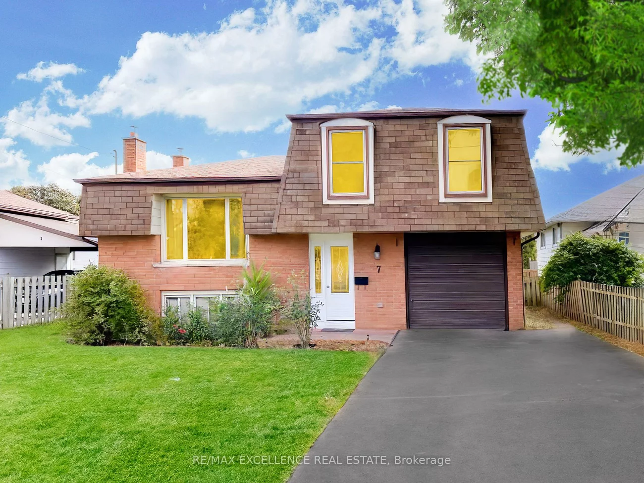 155, Hillcrest, Cooksville, Mississauga