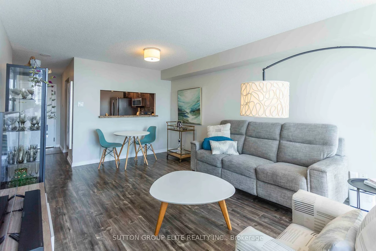 330, Rathburn, Creditview, Mississauga