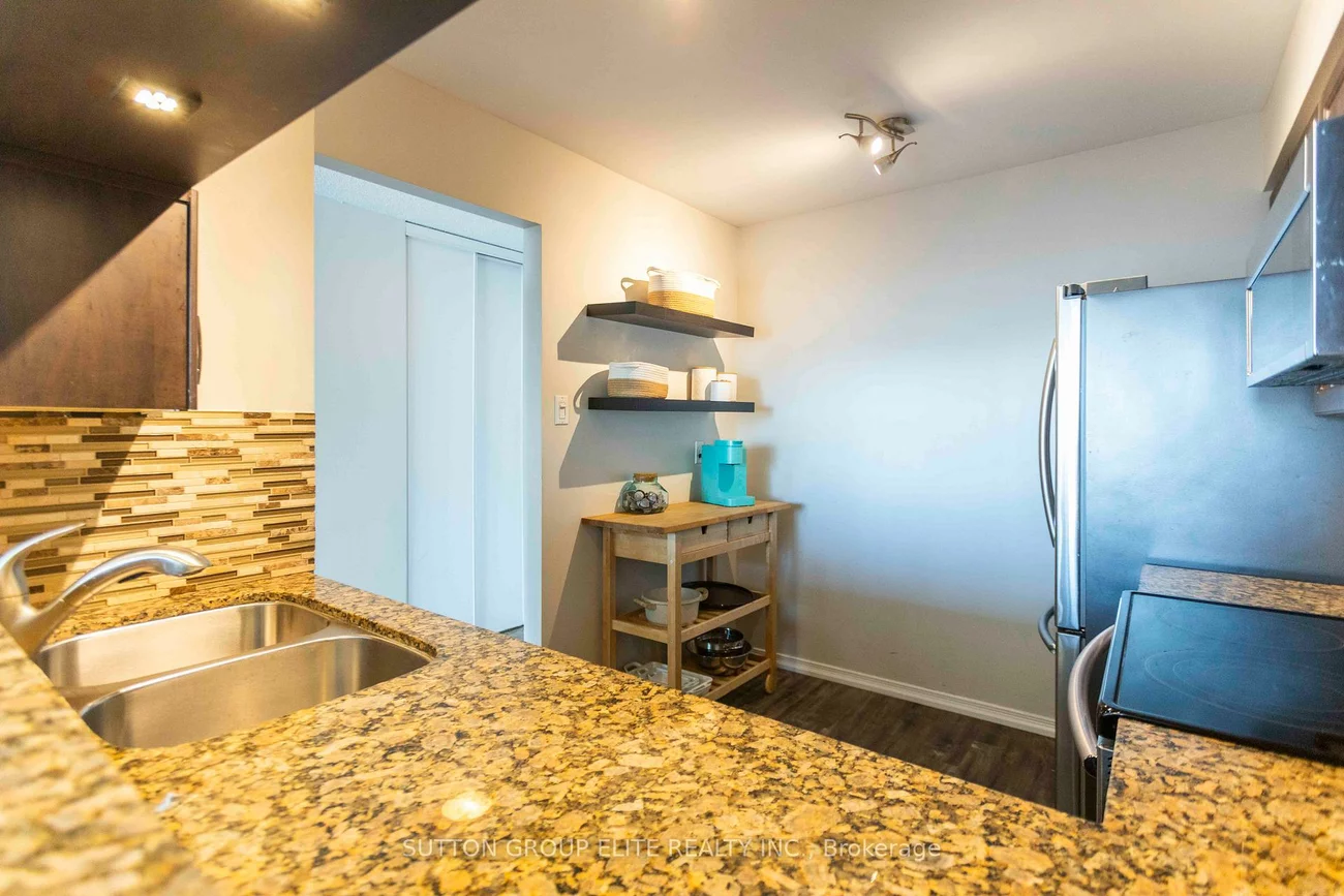 330, Rathburn, Creditview, Mississauga