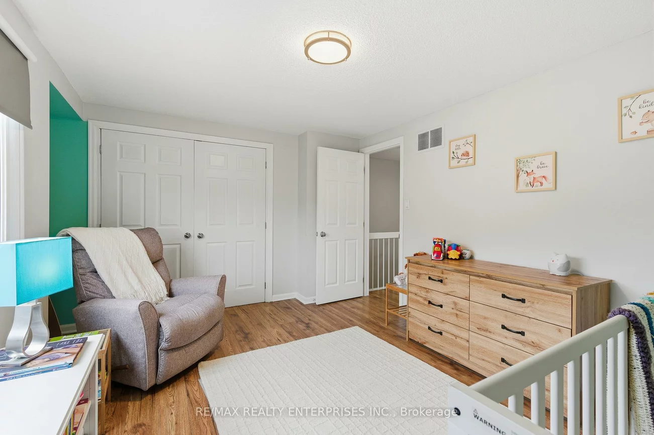 1060, Walden, Clarkson, Mississauga